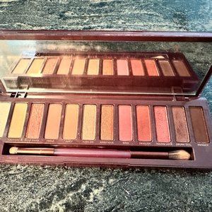 Urban Decay Cherry Palette